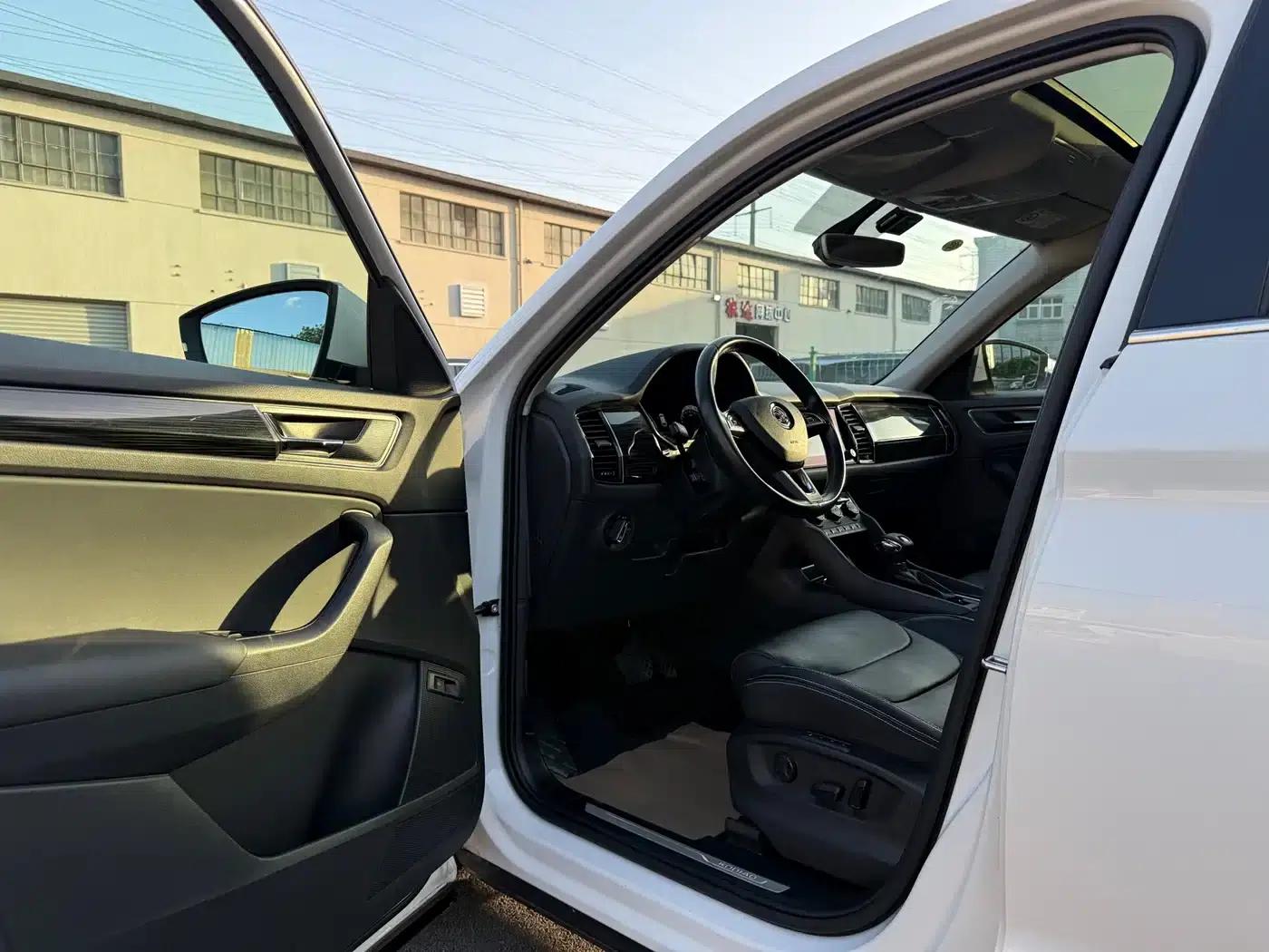 2018 Kodiaq TSI380 7-seater 4WD Flagship Edition — миниатюра 12
