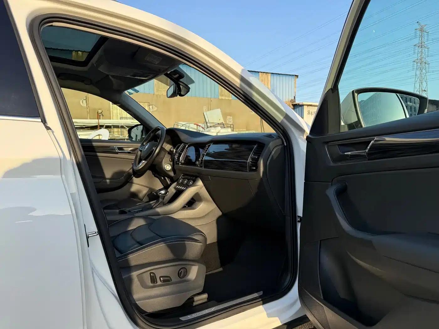 2018 Kodiaq TSI380 7-seater 4WD Flagship Edition — миниатюра 19