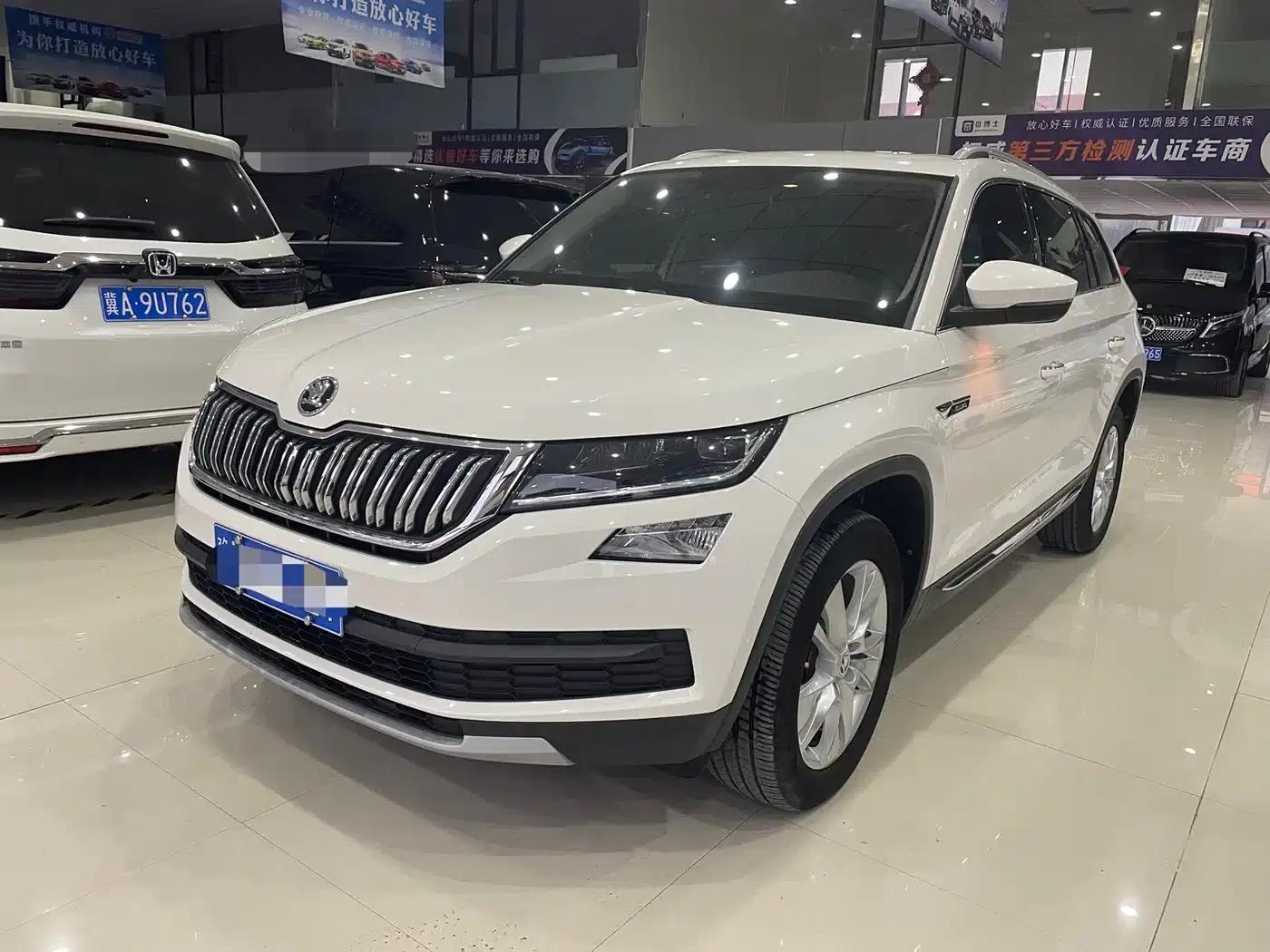 2018 Kodiaq Facelift TSI330 5-seater 2WD Luxury Edition — миниатюра 1