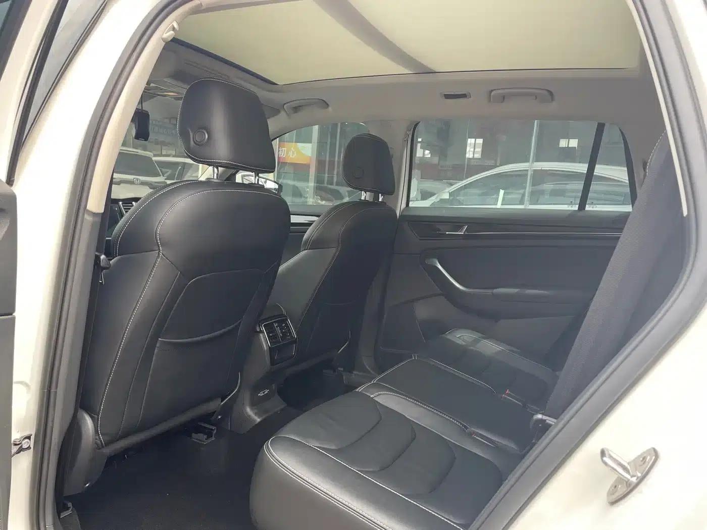 2018 Kodiaq Facelift TSI330 5-seater 2WD Luxury Edition — миниатюра 11