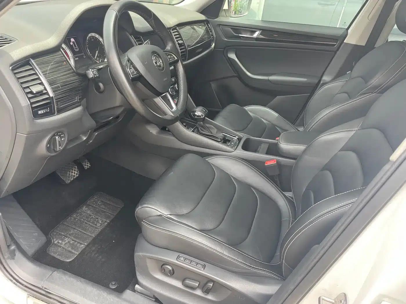 2018 Kodiaq Facelift TSI330 5-seater 2WD Luxury Edition — миниатюра 4