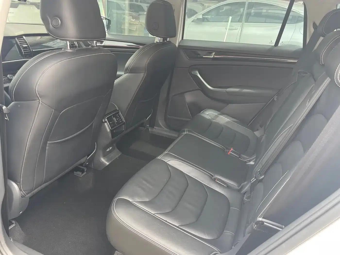 2018 Kodiaq Facelift TSI330 5-seater 2WD Luxury Edition — миниатюра 7