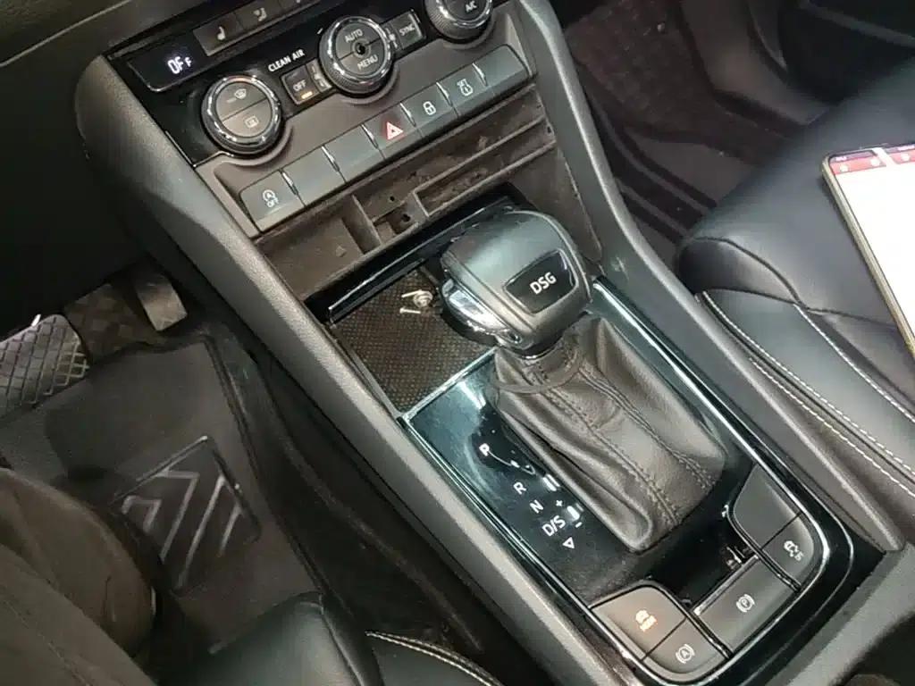 2018 Kodiaq Facelift TSI330 7-Seat 2WD Luxury Edition — миниатюра 14