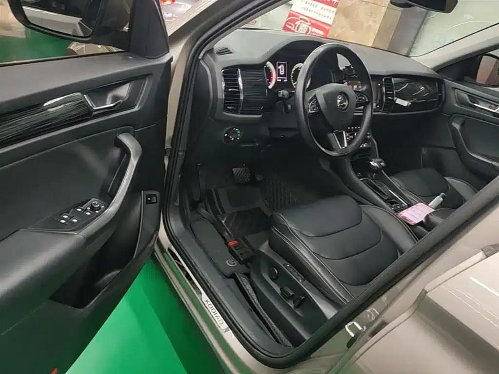 2018 Kodiaq Facelift TSI330 7-Seat 2WD Luxury Edition — миниатюра 16