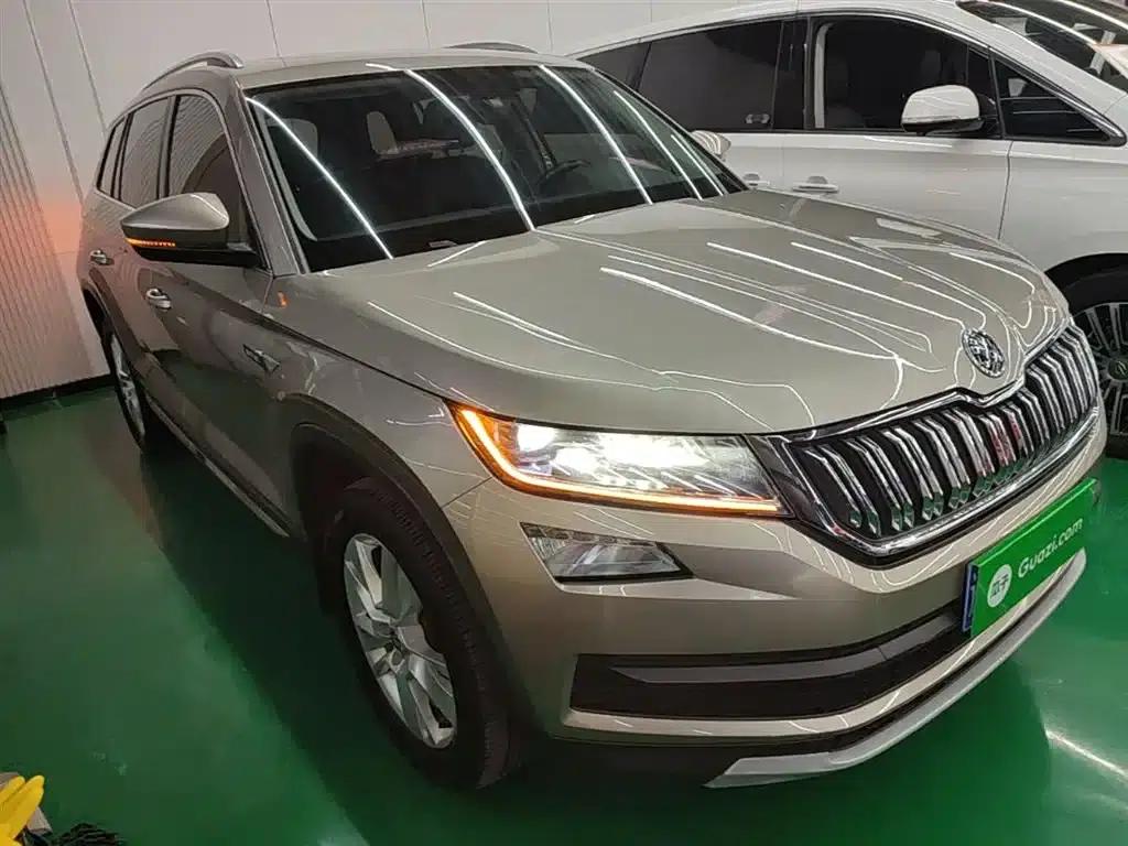 2018 Kodiaq Facelift TSI330 7-Seat 2WD Luxury Edition — миниатюра 4