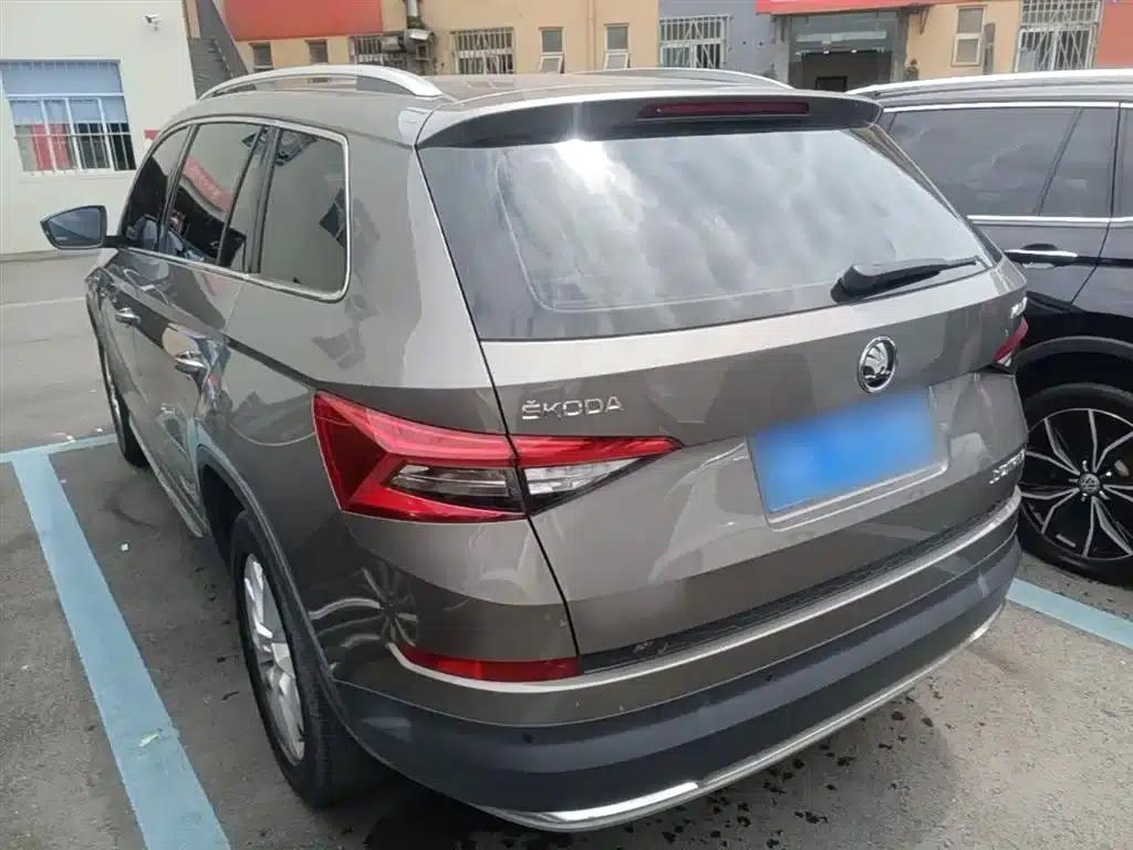 2019 Skoda Kodiaq TSI330 5-seater 2WD Luxury Edition (National V Emission Standard) — миниатюра 5
