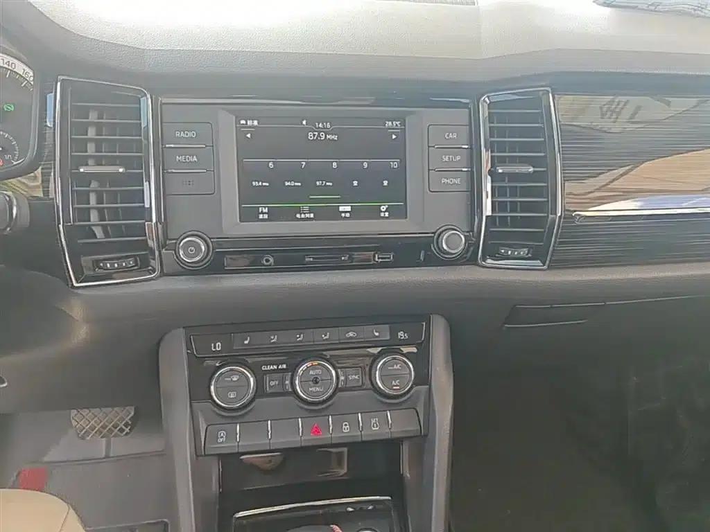 2017 Kodiaq TSI330 7-seater 2WD Luxury Edition — миниатюра 13