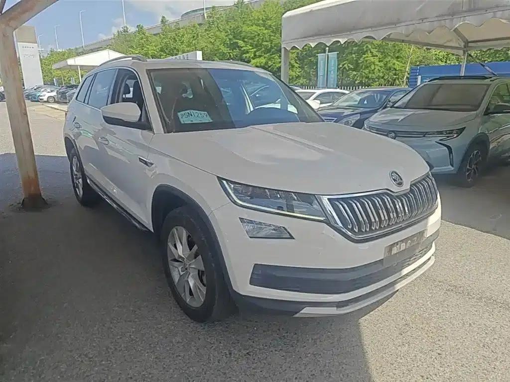 2017 Kodiaq TSI330 7-seater 2WD Luxury Edition — миниатюра 4