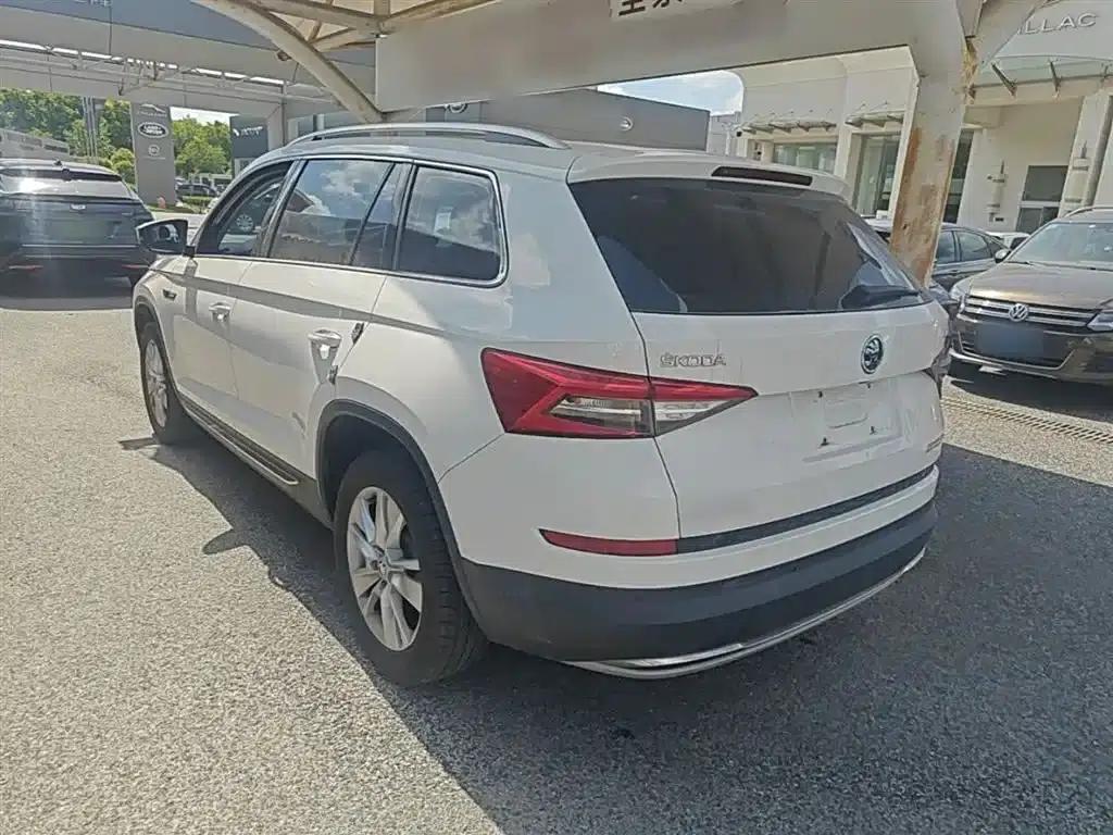 2017 Kodiaq TSI330 7-seater 2WD Luxury Edition — миниатюра 5