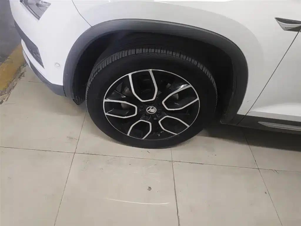 2018 Kodiaq TSI380 7-seater 4WD Flagship Edition — миниатюра 23