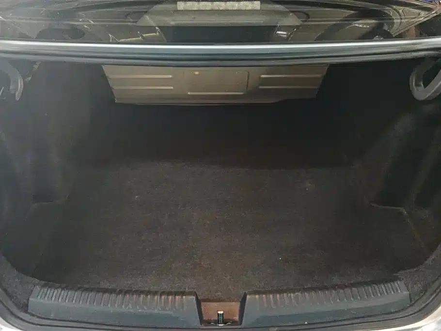 Rapid 2016 1.6L Automatic Comfort Edition — миниатюра 4