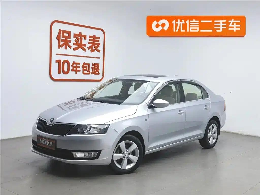 Rapid 2015 1.6L Manual Smart Selection Model — миниатюра 1