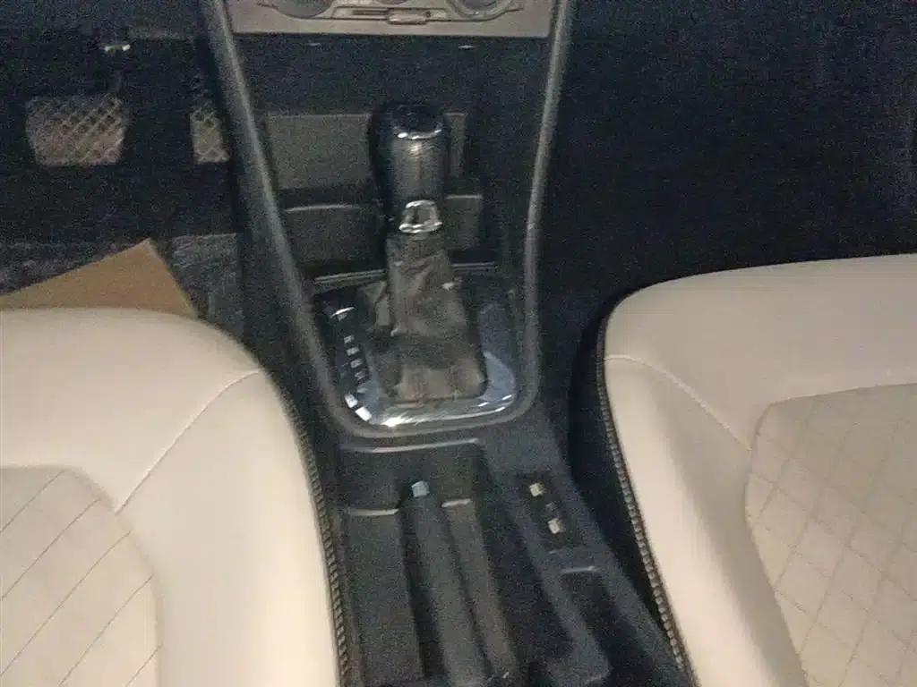 Rapid 2018 1.6L Automatic Comfort Edition — миниатюра 14