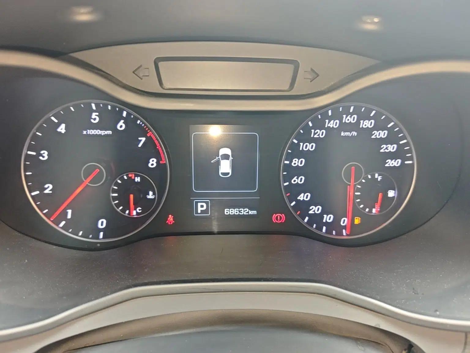 Hyundai Veloster 2015 1.6T Automatic Luxury Edition — миниатюра 15