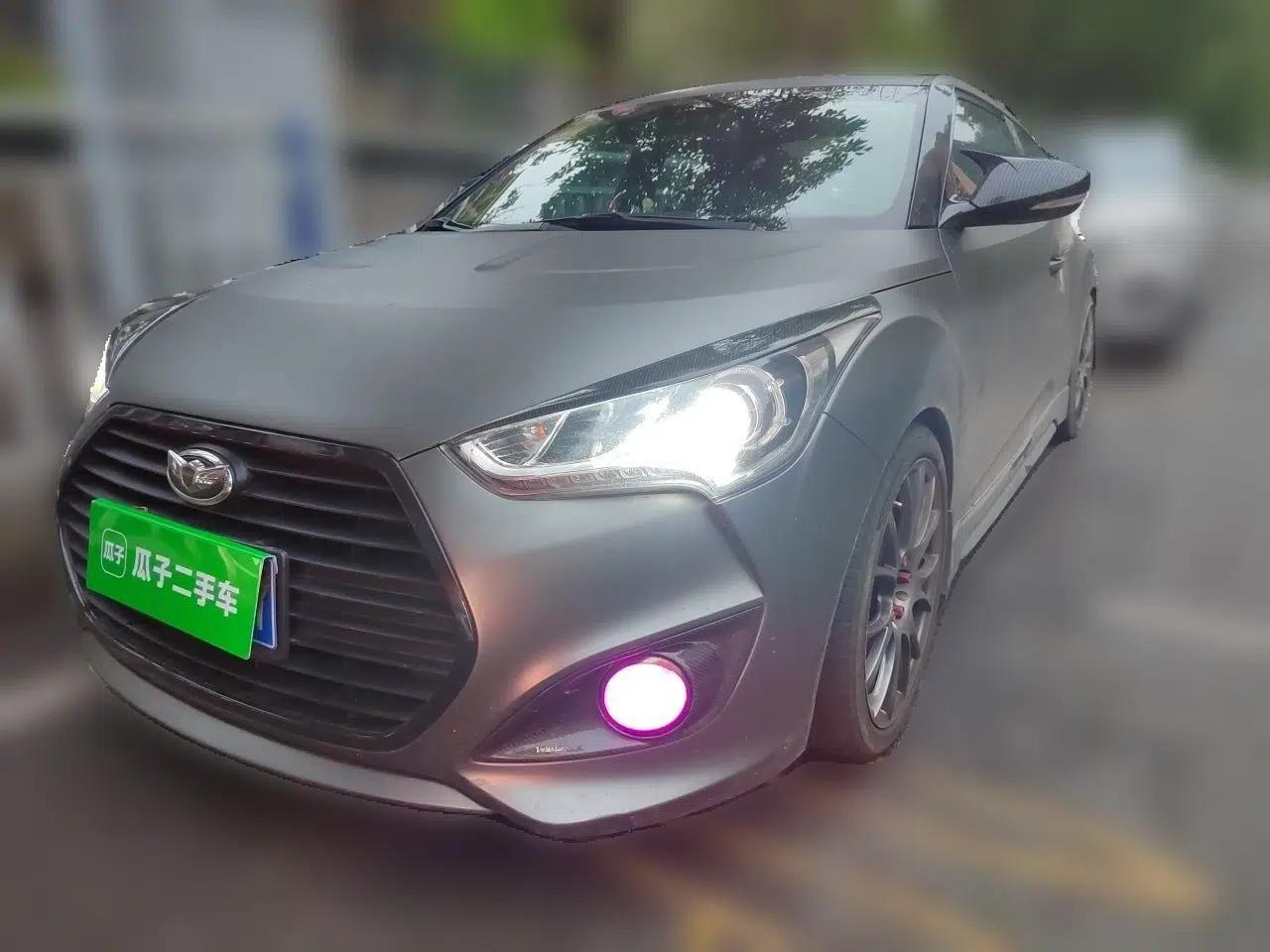 Hyundai Veloster 2015 1.6T Automatic Luxury Edition — миниатюра 1