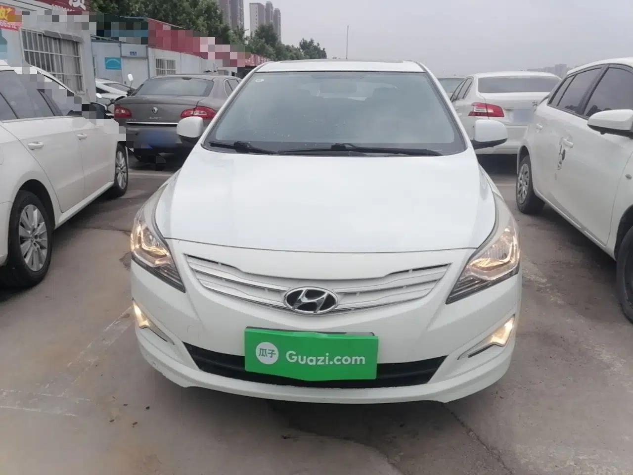 Hyundai Verna Ray 2014 1.4L Automatic GLX — миниатюра 2