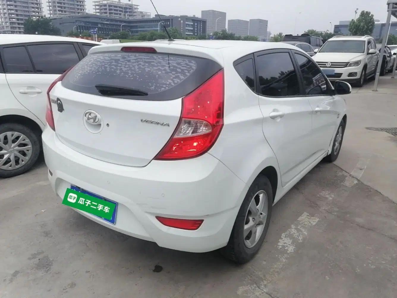 Hyundai Verna Ray 2014 1.4L Automatic GLX — миниатюра 6