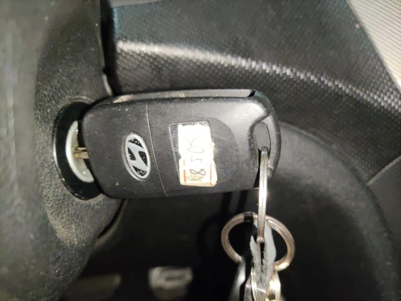 Hyundai Verna Ray 2014 1.4L Automatic GLX — миниатюра 9