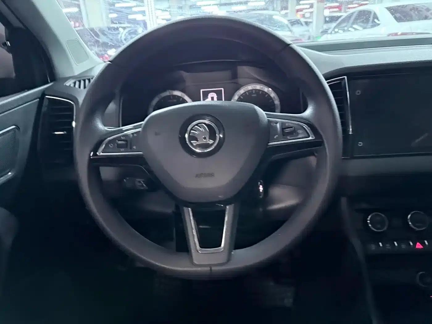 Karoq 2018 TSI280 Luxury Edition (National V Emission Standard) — миниатюра 11