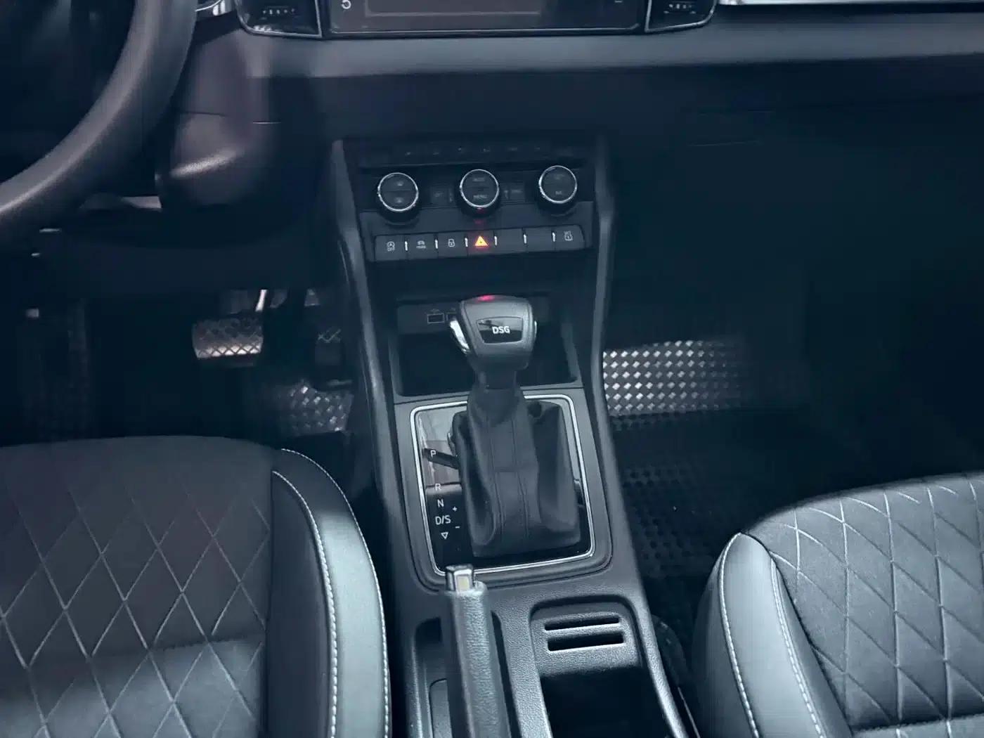 Karoq 2018 TSI280 Luxury Edition (National V Emission Standard) — миниатюра 14
