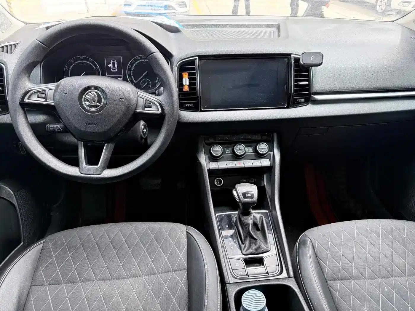 Karoq 2019 TSI280 Smart Luxury Edition (National V Emission Standard) — миниатюра 14