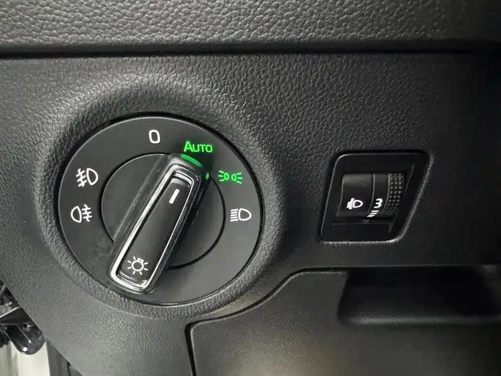 Karoq 2022 TSI280 Luxury Edition — миниатюра 16