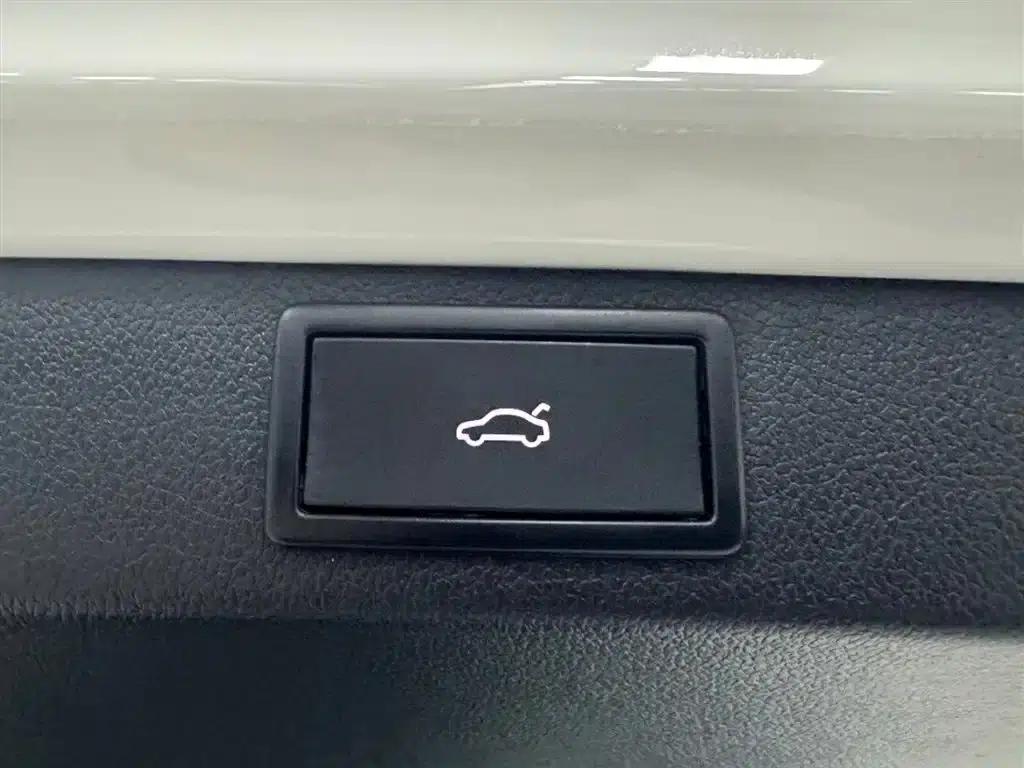 Karoq 2022 TSI280 Luxury Edition — миниатюра 17