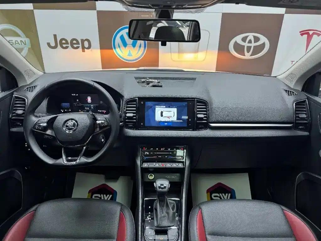 Karoq 2022 TSI280 Luxury Edition — миниатюра 9