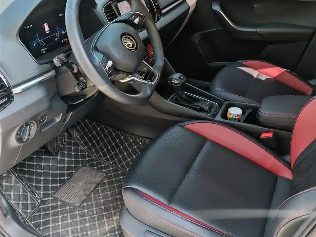 Karoq 2023 TSI280 Luxury Edition — миниатюра 3