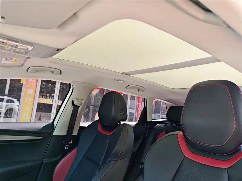 Karoq 2023 TSI280 Luxury Edition — миниатюра 8