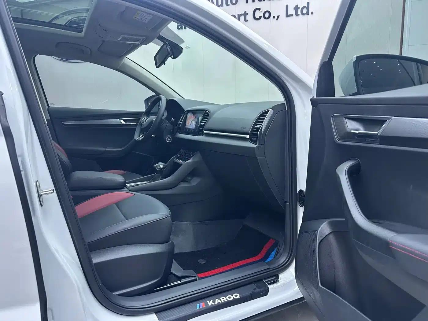 Karoq 2024 TSI280 Luxury Edition — миниатюра 23