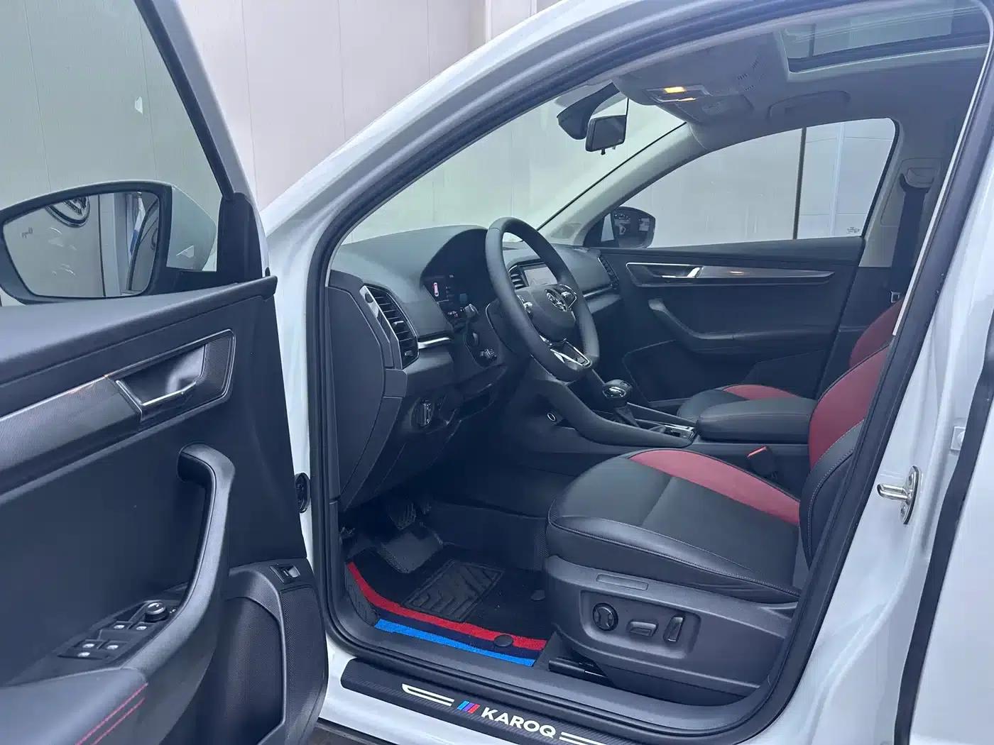 Karoq 2024 TSI280 Luxury Edition — миниатюра 7