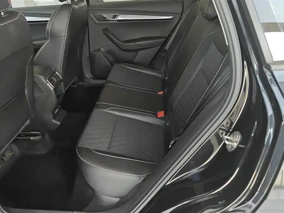Karoq 2018 TSI280 Luxury Edition (National V Emission Standard) — миниатюра 11