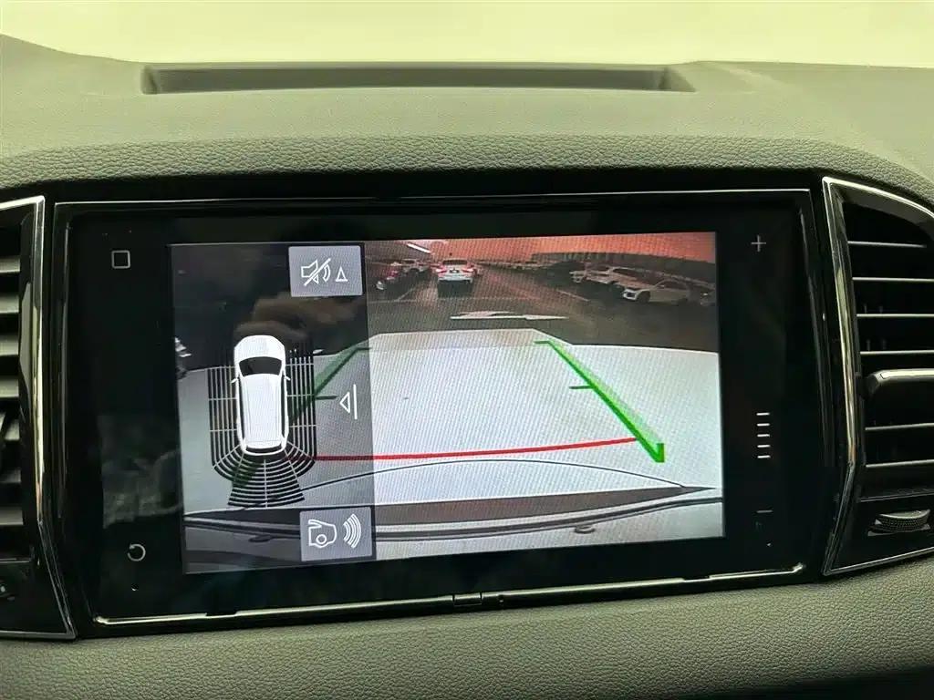 Karoq 2022 TSI280 Luxury Edition — миниатюра 14