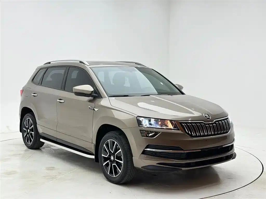 Karoq 2022 TSI280 Luxury Edition — миниатюра 3