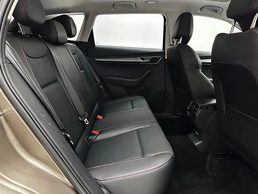 Karoq 2022 TSI280 Luxury Edition — миниатюра 23