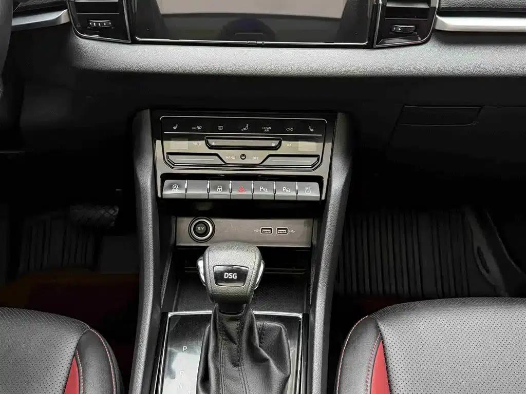Karoq 2022 Facelift TSI280 Luxury Edition — миниатюра 11