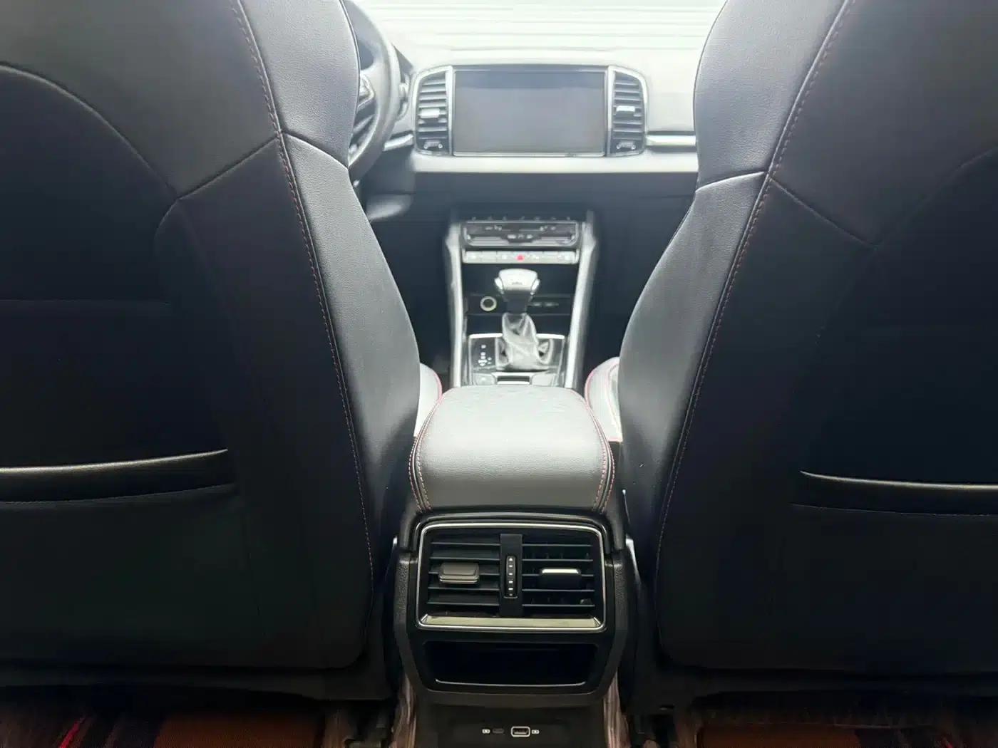 Karoq 2022 TSI280 Premium Edition — миниатюра 19