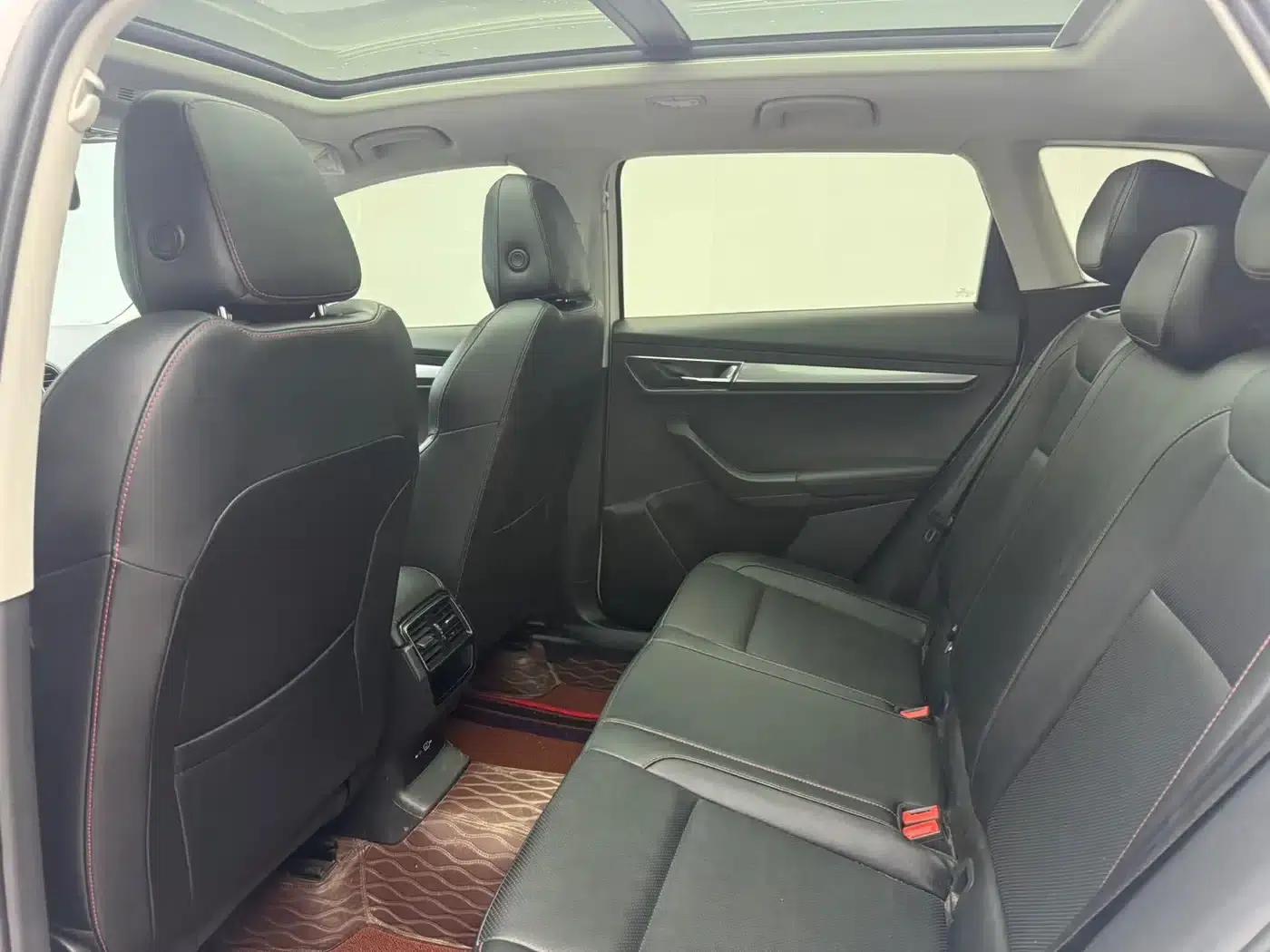 Karoq 2022 TSI280 Premium Edition — миниатюра 7