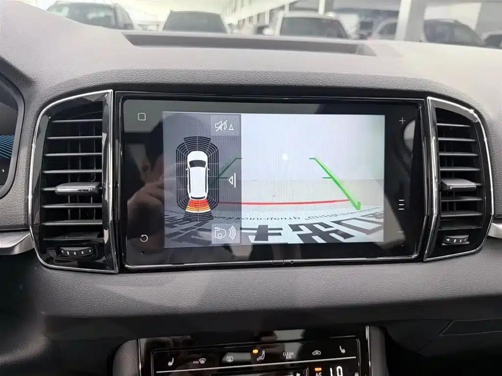 Karoq 2022 TSI280 Premium Edition — миниатюра 11