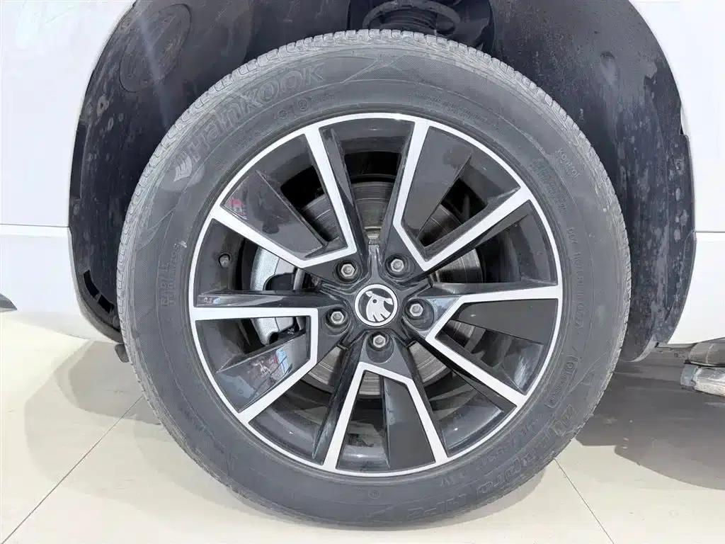 Karoq 2022 TSI280 Premium Edition — миниатюра 19