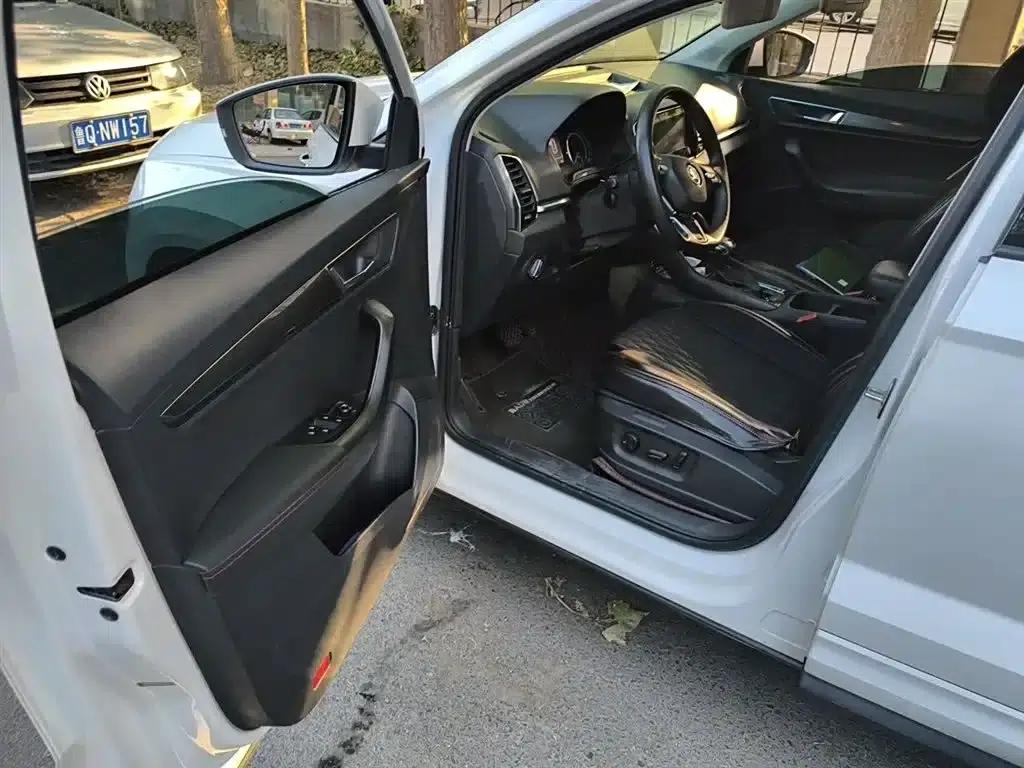 Karoq 2022 TSI280 Premium Edition — миниатюра 13