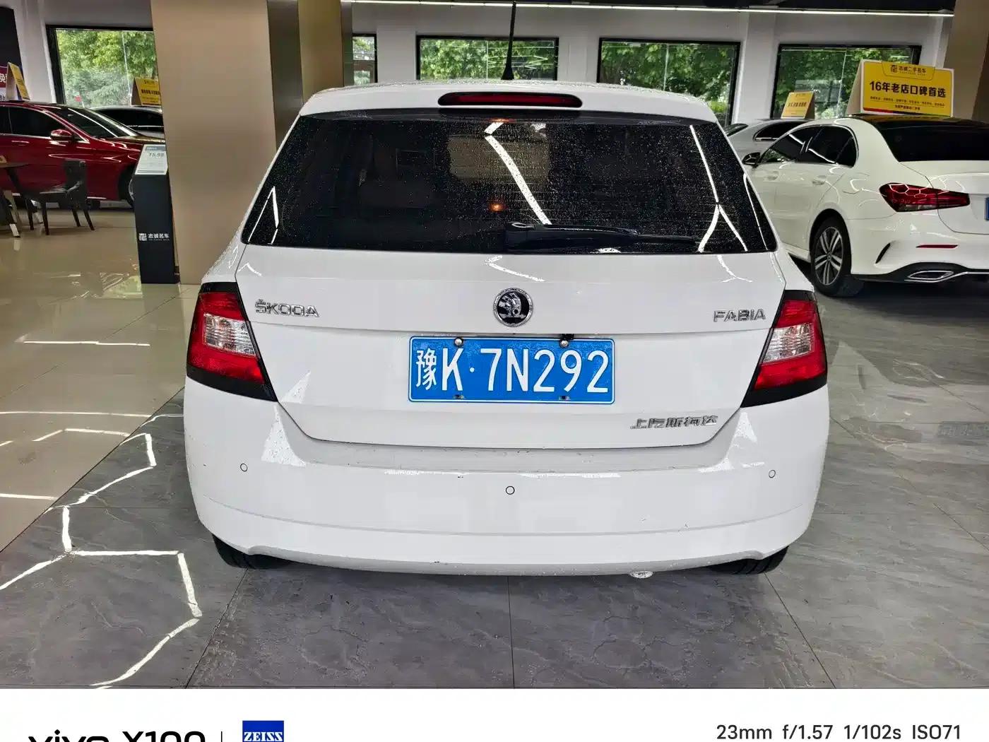 Fabia 2017 1.4L Automatic Enjoy Edition — миниатюра 2