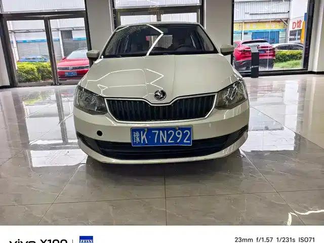Fabia 2017 1.4L Automatic Enjoy Edition