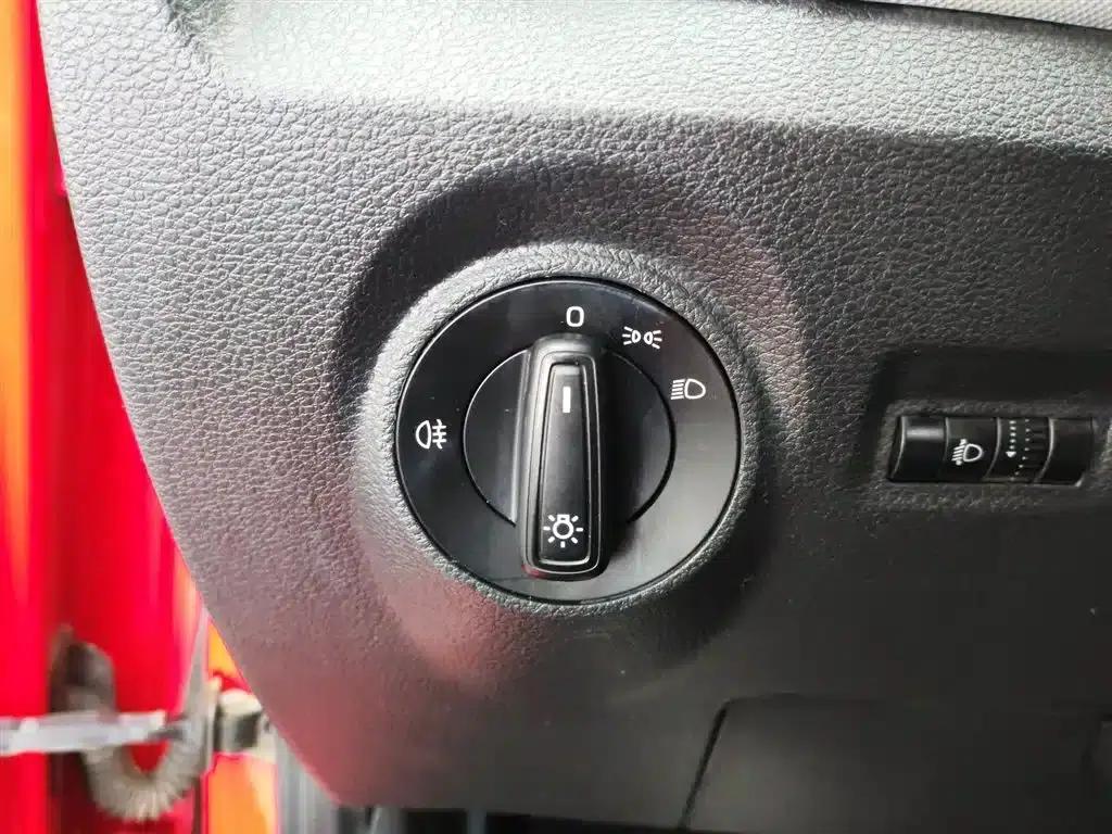 Fabia 2017 1.4L Automatic Enjoy Edition — миниатюра 21