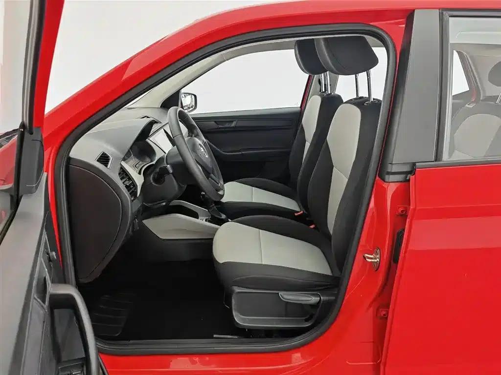 Fabia 2017 1.4L Automatic Enjoy Edition — миниатюра 10