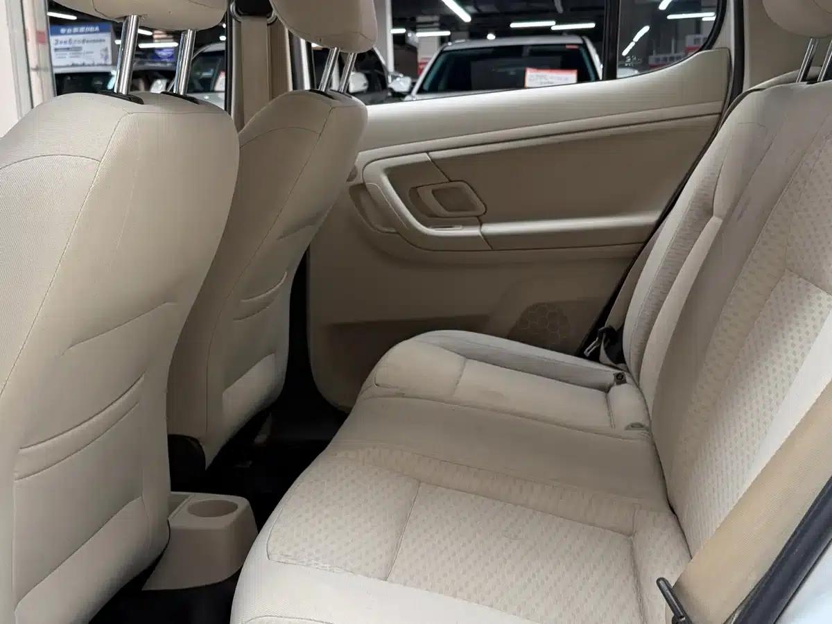Fabia 2014 1.4L Automatic Crystal Edition — миниатюра 6