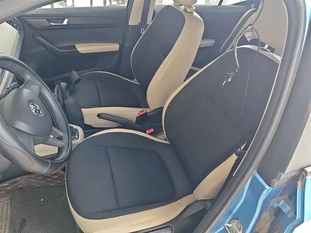 Fabia 2015 1.4L Automatic Comfortline — миниатюра 15