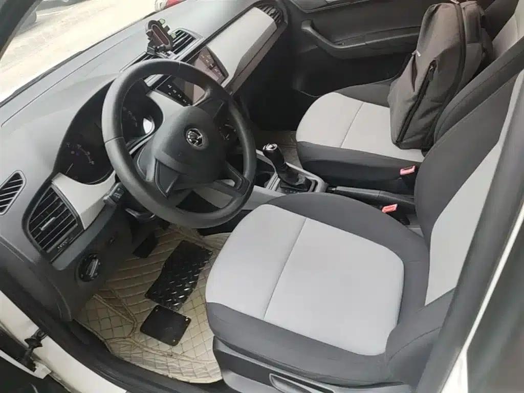 Fabia 2016 1.4L Automatic Enjoy Edition — миниатюра 15