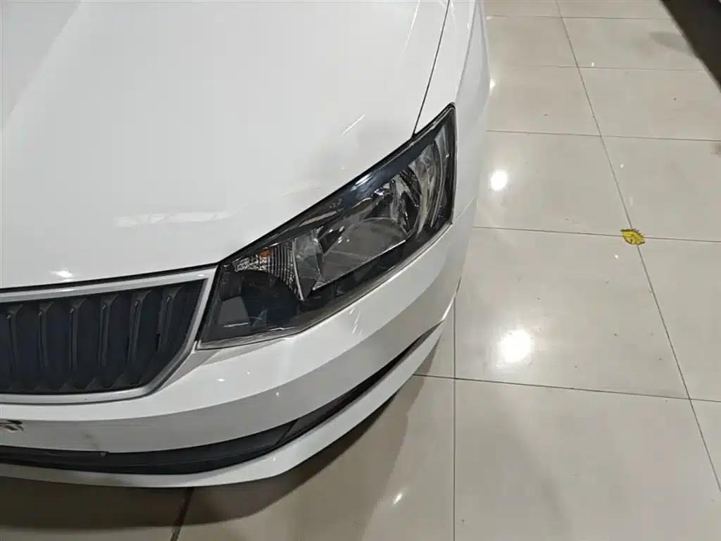 Fabia 2017 1.4L Automatic Enjoy Edition — миниатюра 24